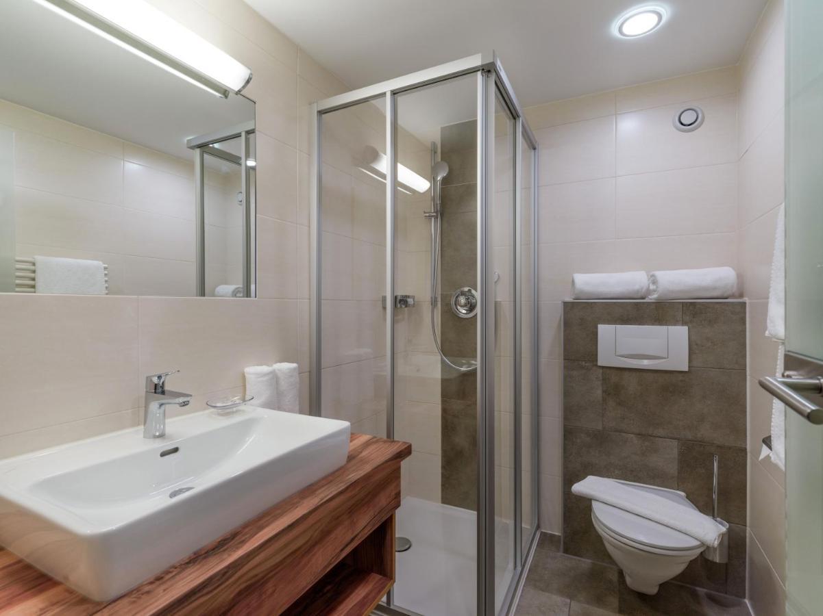 Hotel Koessler Тукс Екстер'єр фото