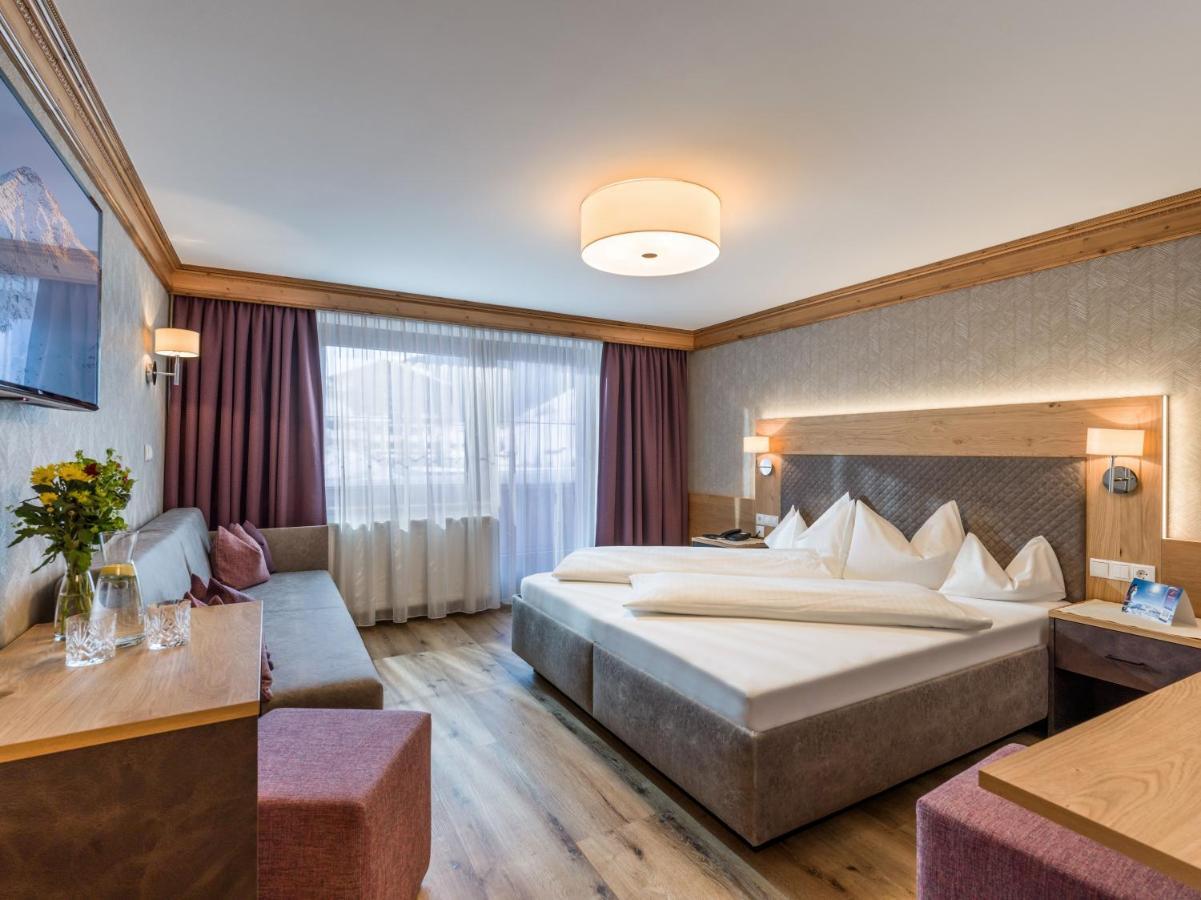 Hotel Koessler Тукс Екстер'єр фото