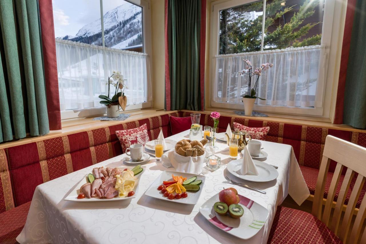 Hotel Koessler Тукс Екстер'єр фото